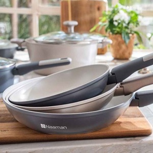 מחבתות וסירים