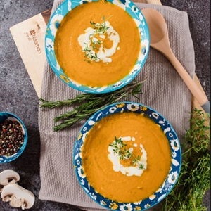 כוסות וכלי שתיה