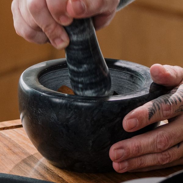 מכתש ועלי אבן שיש