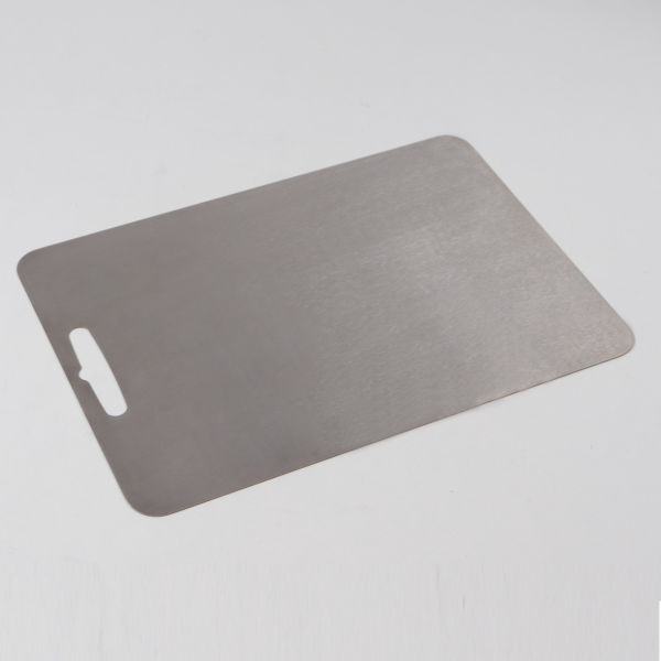 משטח חיתוך טיטניום אנטי-בקטריאלי