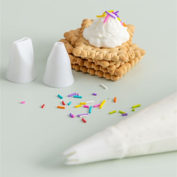 סט אפייה - צנטרים ושקיות זילוף