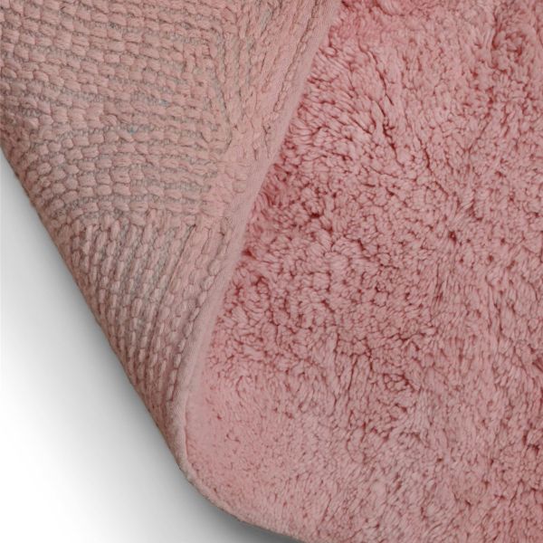 שטיחון אמבט לייני