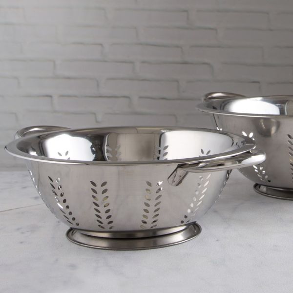 מסננת נירוסטה thumbnail