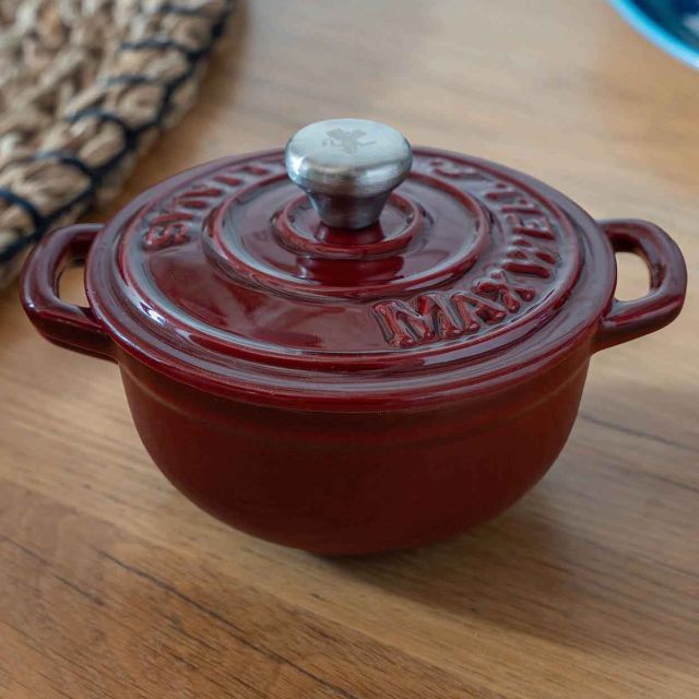 סיר קוקוט יציקת ברזל 260 מ”ל סדרת Cast Iron – בורדו