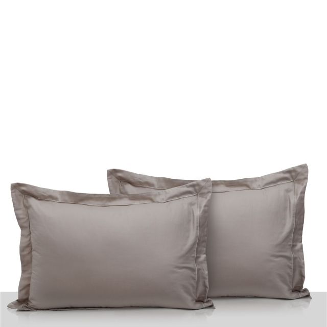 זוג ציפיות סאטן - Selected